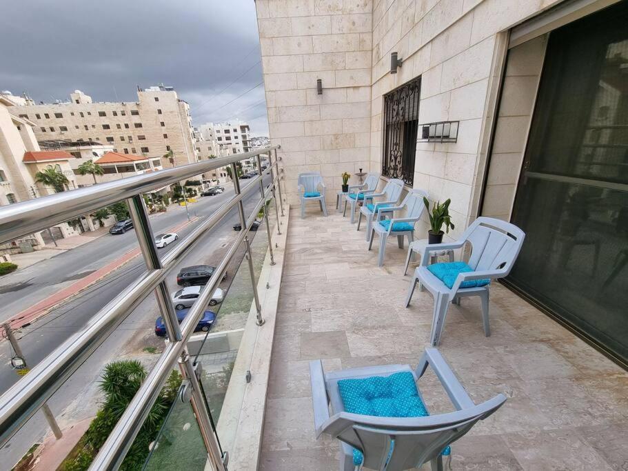 Deir Ghbar 3 Rooms Apart Amán Exterior foto