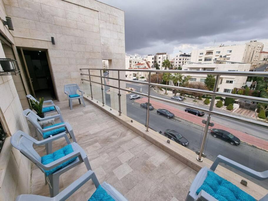 Deir Ghbar 3 Rooms Apart Amán Exterior foto